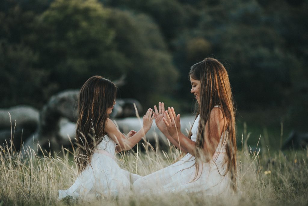 ariel-lustre-265961 Photo by Ariel Lustre on Unsplash